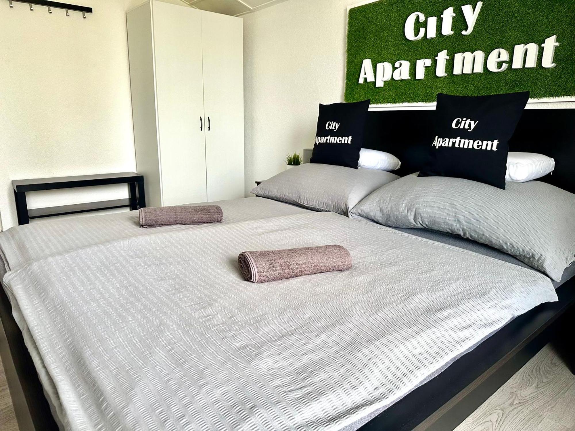 City Apartment Štúrovo Exterior foto
