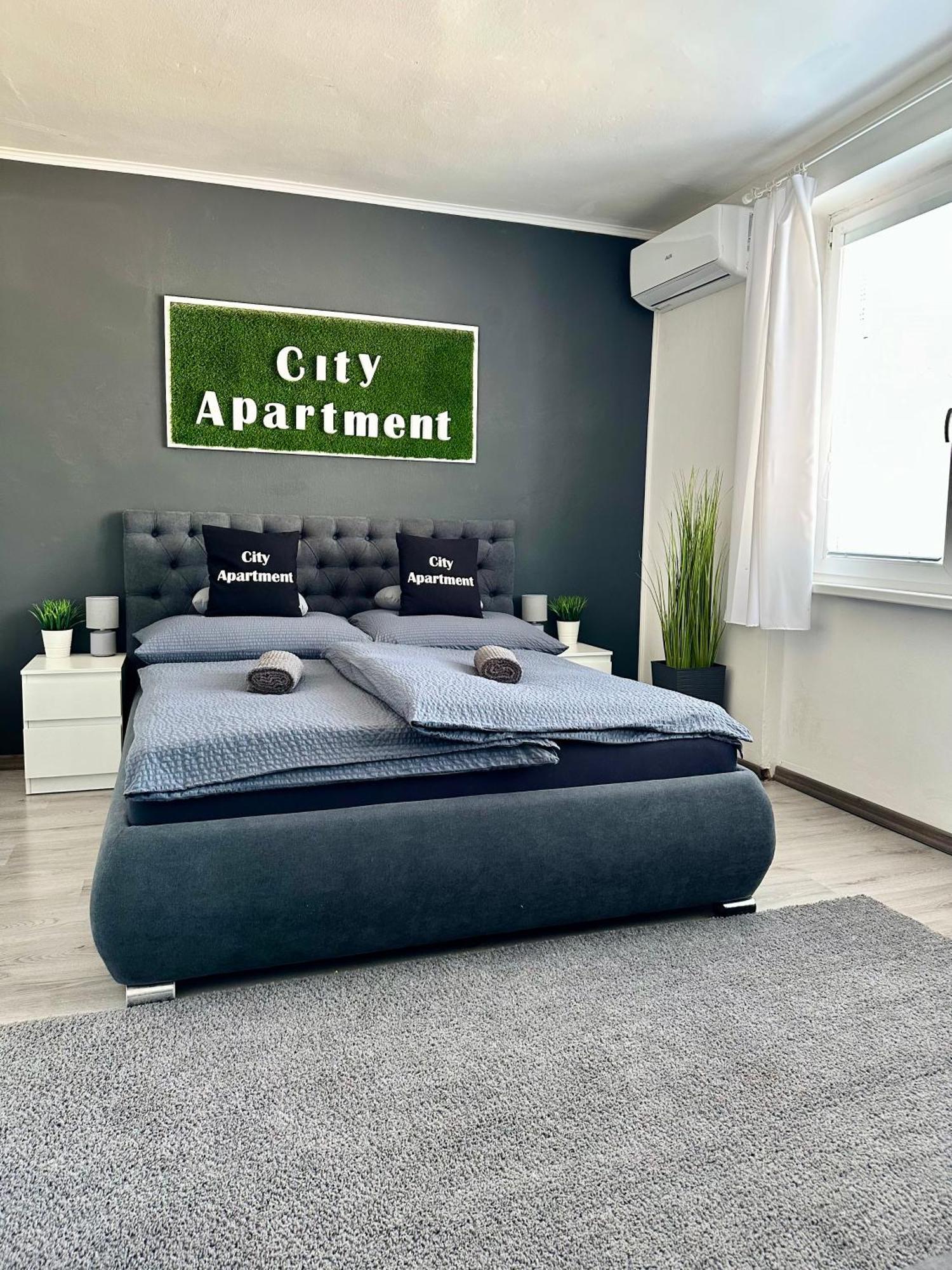 City Apartment Štúrovo Exterior foto